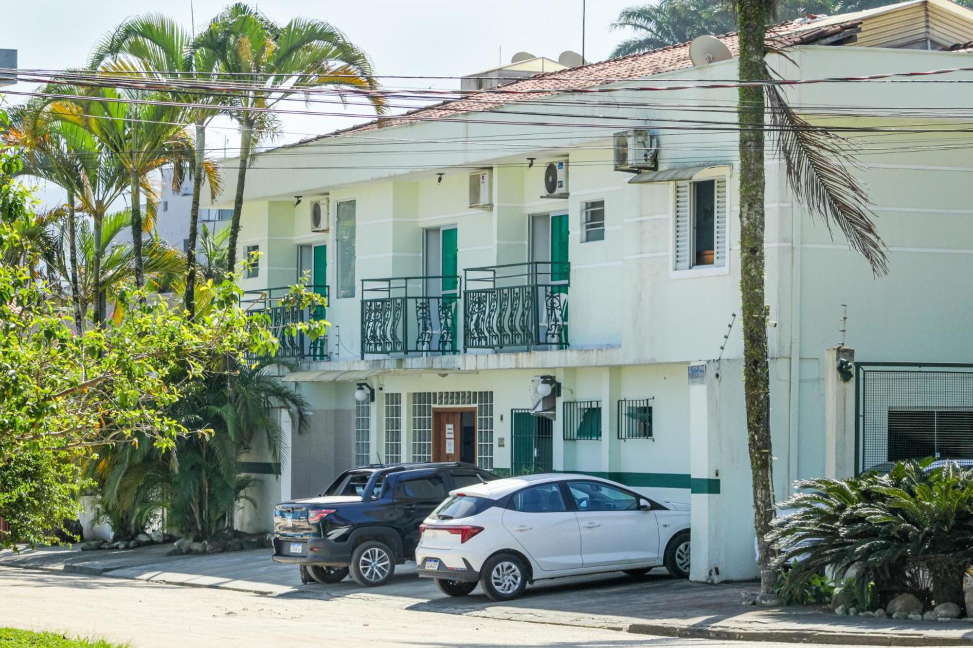 Velinn Pousada Entre Praias Ubatuba Exterior photo