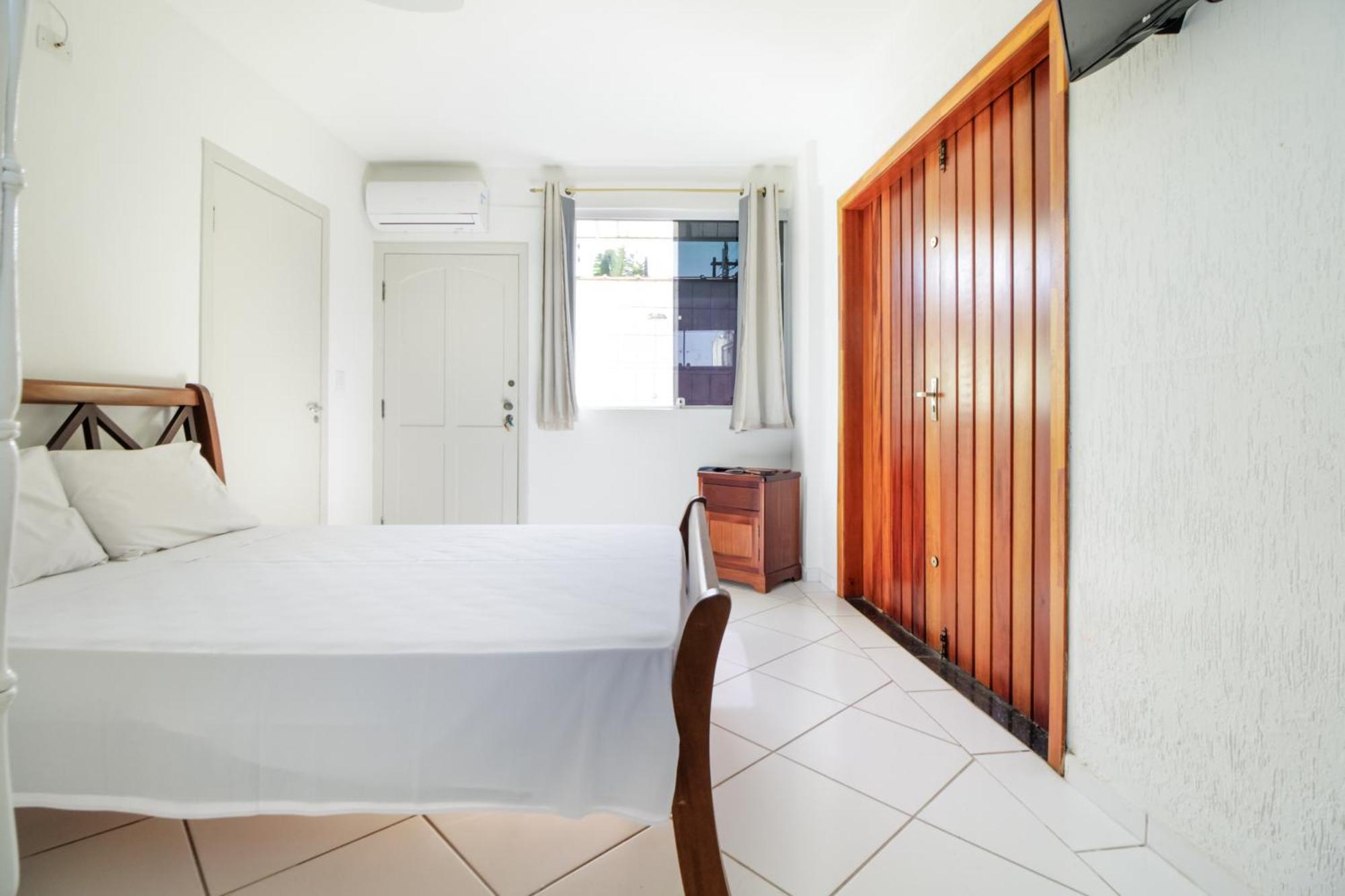 Velinn Pousada Entre Praias Ubatuba Room photo